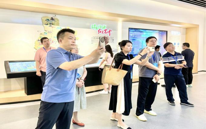 2024全国经济媒体巴中行｜给绿水青山算“身价” 巴中拓宽“两山”转化路径